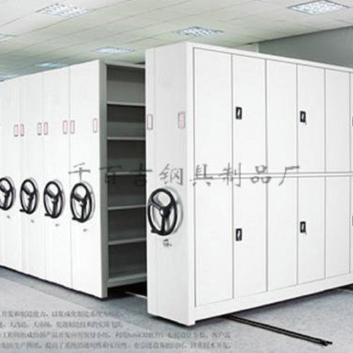 鐵皮文件柜，鋼制文件柜和電子存包柜有什么區(qū)別(使用場景分析)